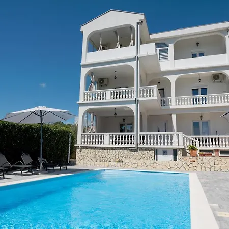 Apartment Natura With Private Pool *
