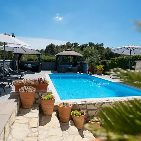 Natura With Private Pool Apartment Zadar