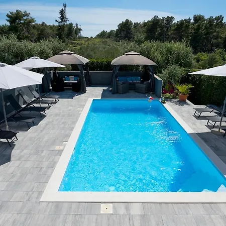 Apartment Natura With Private Pool