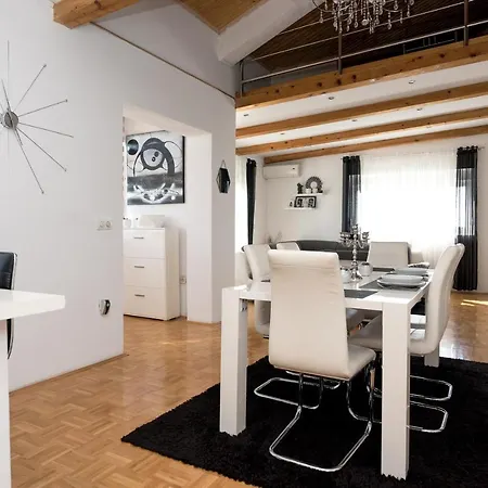 Apartamento Natura With Private Pool