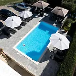 Natura With Private Pool Zadar