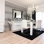 Appartement Natura With Private Pool